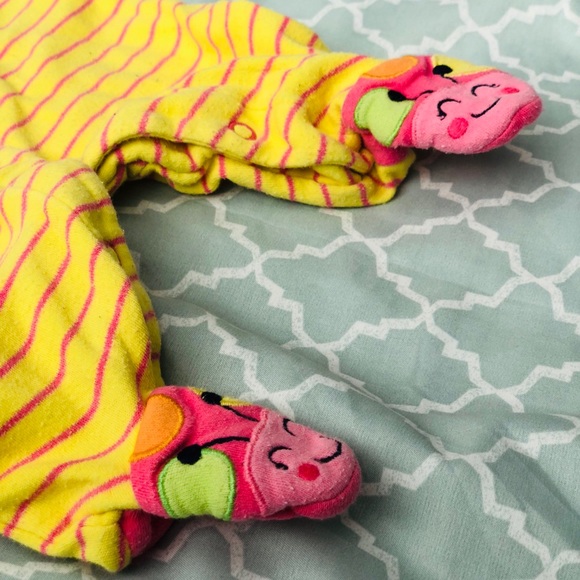 Onsie - Picture 3 of 7